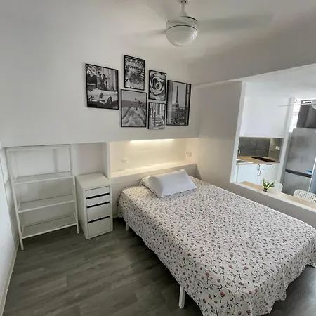 En Segunda Linea De Mar Apartment La Pineda